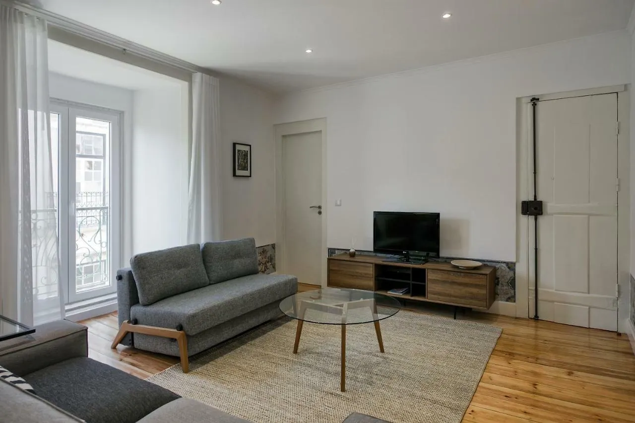 リスボンHip Tailor Made Duplex Penthouse In Bairro Altoアパートメント アパート リスボン